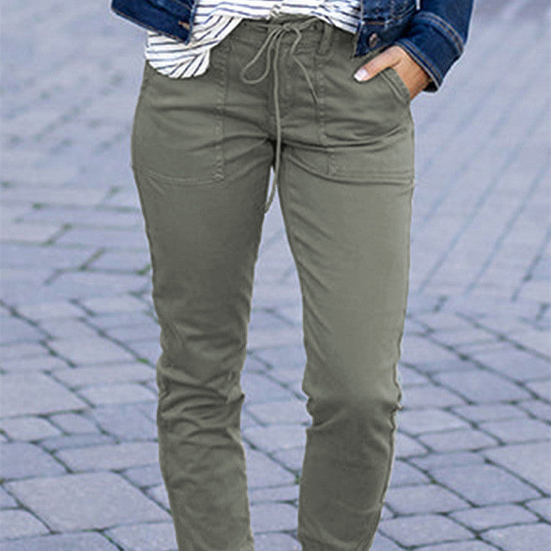 Women's Fashionable Slim-fit Pocket Cropped Pants