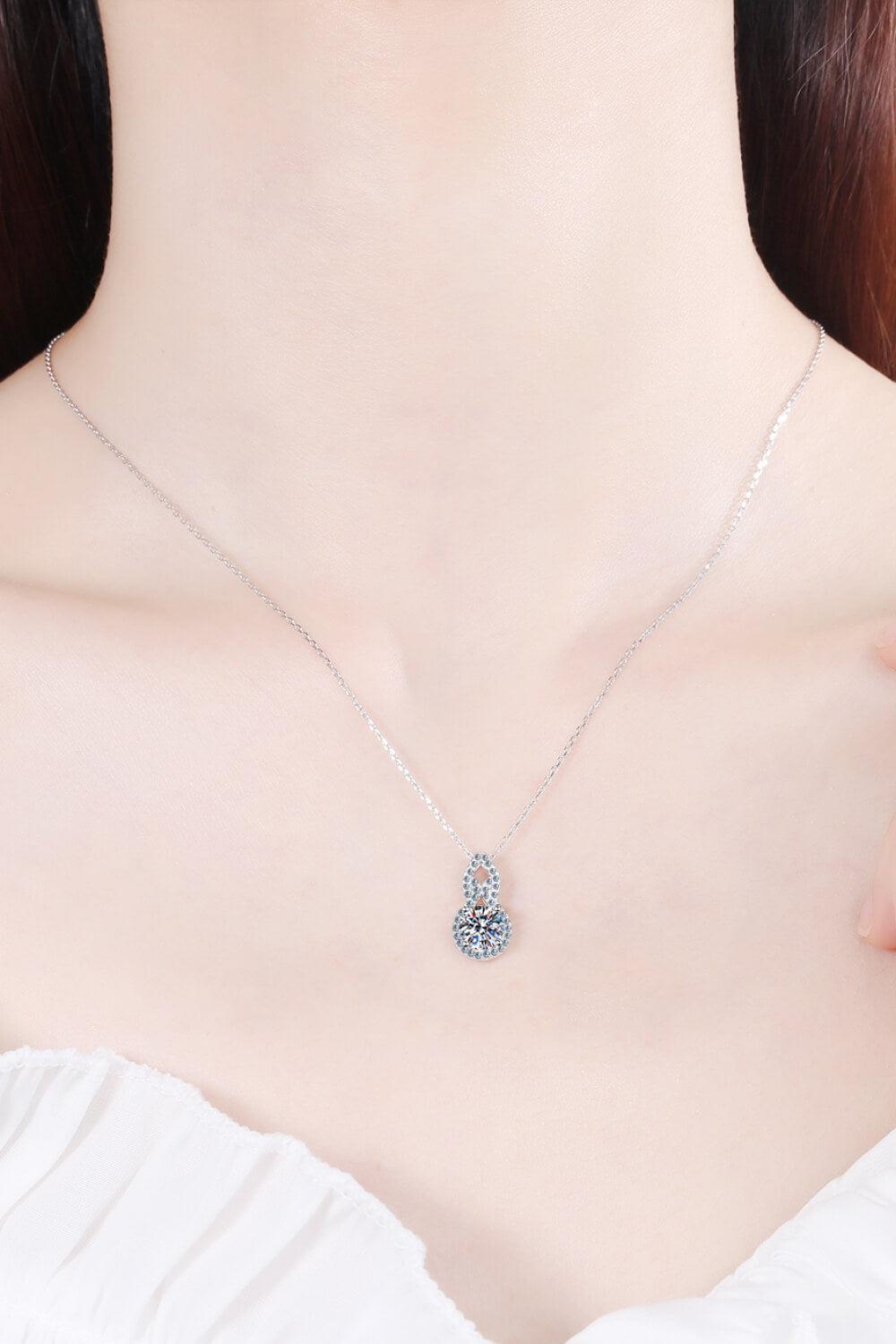 Jewelry 1 Carat Moissanite Pendant Necklace